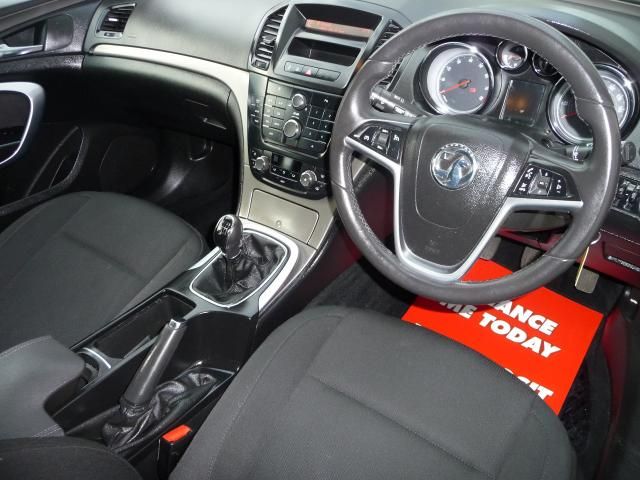 2010 VAUXHALL INSIGNIA 1.8 SRI image 4