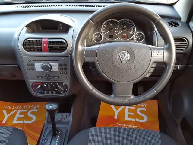 2005 VAUXHALL CORSA 1.4 image 4