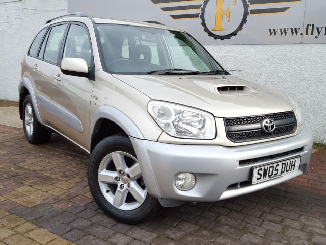 2005 TOYOTA RAV4 2.0 image 1
