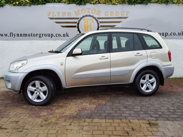 2005 TOYOTA RAV4 2.0 image 2