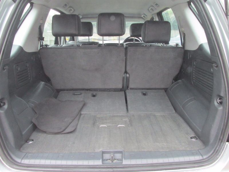 2004 Mercedes-Benz 2.7 ML270 CDI 5dr image 5