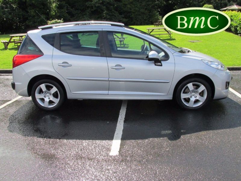 2010 Peugeot 207 SW 1.6 VTi Sport 5dr image 2