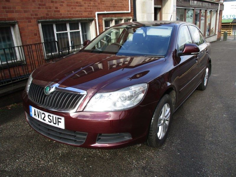 2012 Skoda Octavia 1.4 image 1