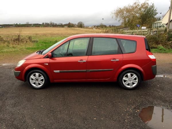 2005 Renault Grand Scenic 1.6 image 2