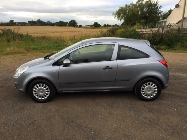 2007 Vauxhall Corsa 1.0 i image 2