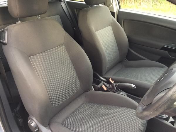 2007 Vauxhall Corsa 1.0 i image 5