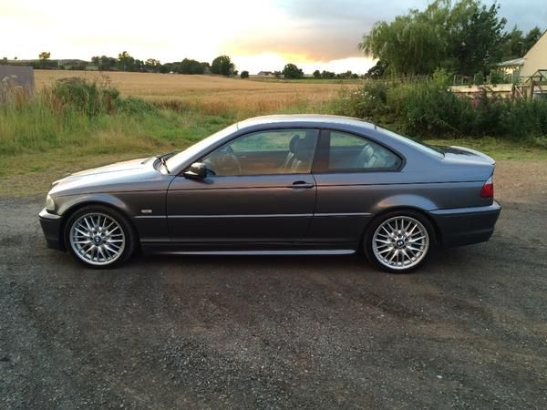2002 BMW 3 Series 3.0 330Ci Sport image 2
