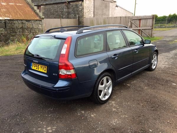 2005 Volvo V50 2.0 D SE image 3
