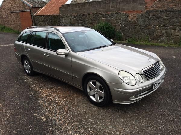 2004 Mercedes-Benz 3.2 E320 CDI image 1