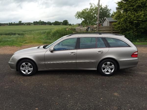 2004 Mercedes-Benz 3.2 E320 CDI image 2