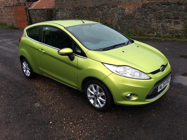 2010 Ford Fiesta 1.25 Zetec image 1