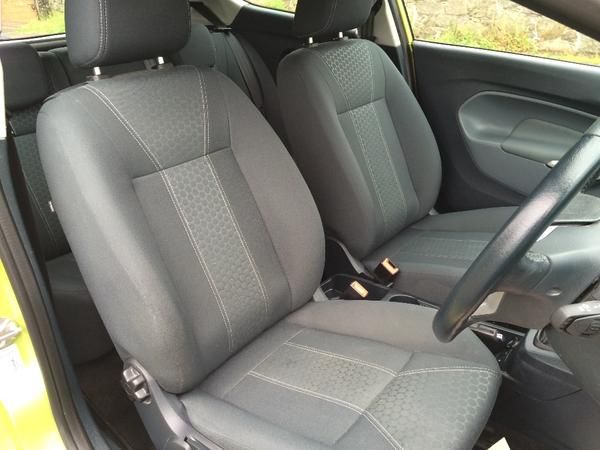 2010 Ford Fiesta 1.25 Zetec image 5