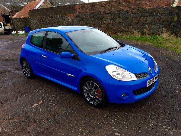 2008 Renault Clio 2.0 VVT image 1