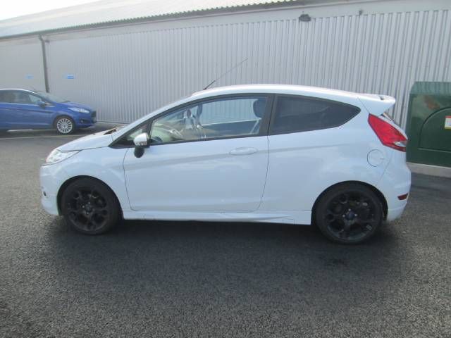 2012 Ford Fiesta 1.6 Metal 3dr image 2