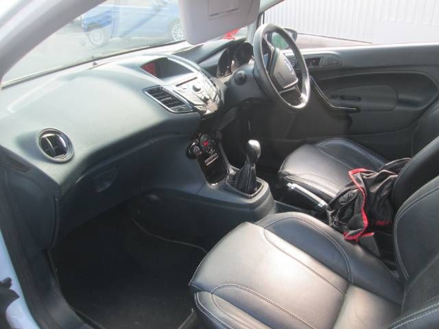 2012 Ford Fiesta 1.6 Metal 3dr image 5