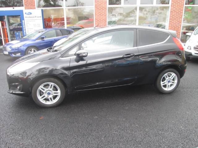 2013 Ford Fiesta 1.25 Zetec3dr image 2