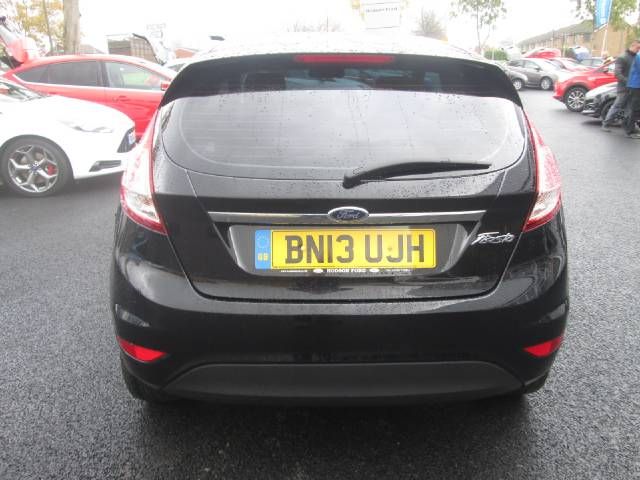 2013 Ford Fiesta 1.25 Zetec3dr image 3