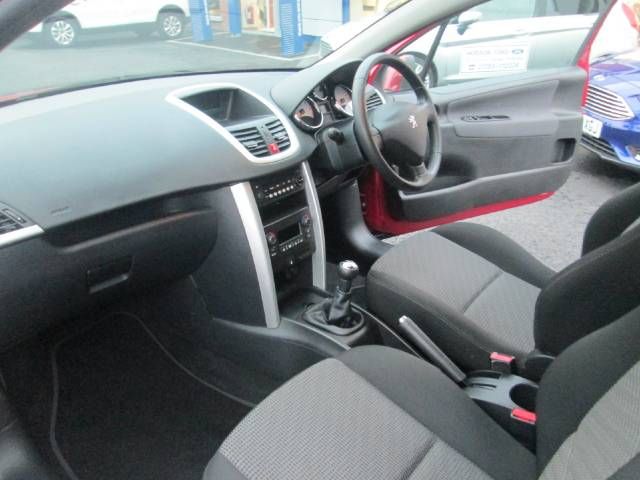 2010 Peugeot 207 Sport 1.4 3Dr image 5