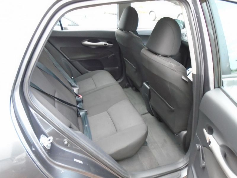 2009 Toyota Auris 1.33 VVT-i TR image 5