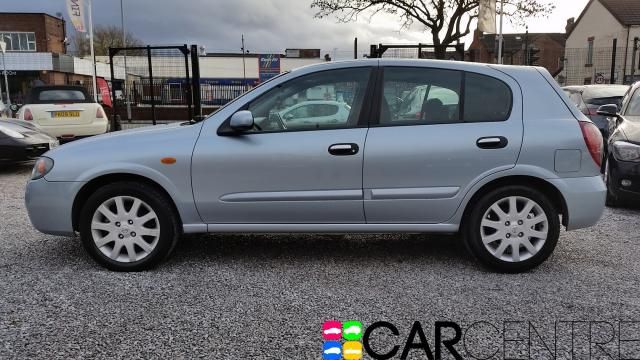 2004 NISSAN ALMERA 1.5 SVE image 2