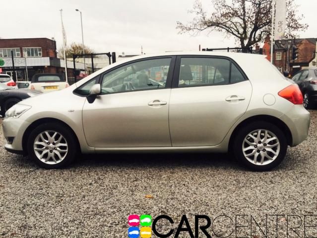 2007 TOYOTA AURIS 1.6 image 2