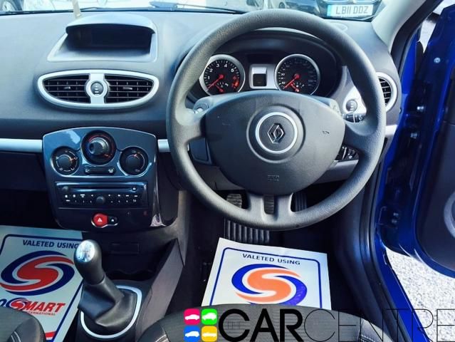 2011 RENAULT CLIO 1.1 image 4