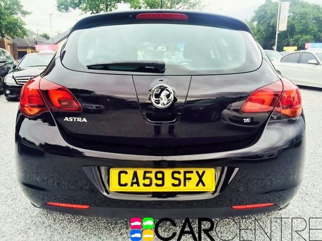 2010 VAUXHALL ASTRA 1.6 SRI image 3