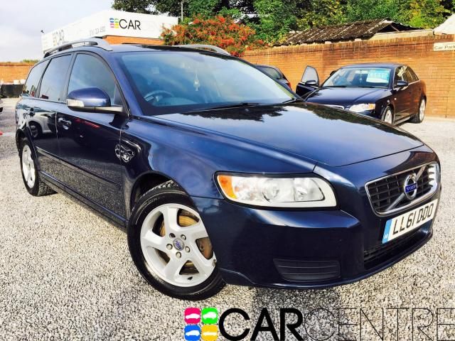 2011 VOLVO V50 1.6 image 1