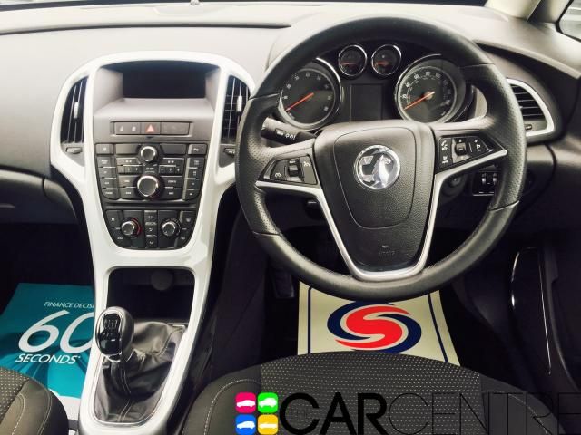 2012 VAUXHALL ASTRA 1.6 SRI image 4