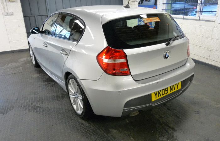 2009 BMW 1 SERIES 118D AUTOMATIC image 3