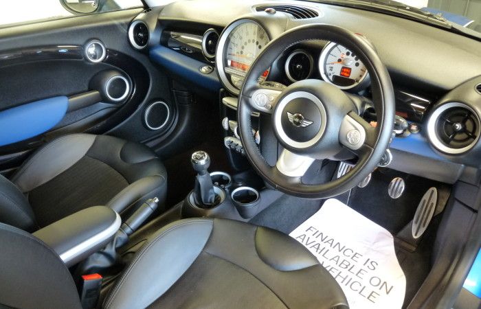 2009 MINI COOPER S CLUBMAN image 4