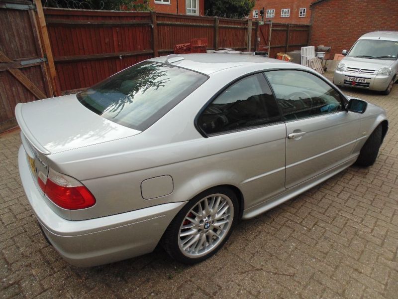 2003 Bmw 330 ci sport auto. coupe image 2