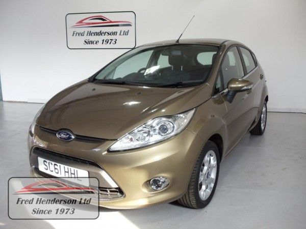 2012 Ford Fiesta 1.4 Zetec 5dr image 2