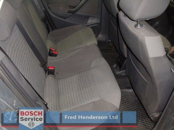 2010 Volkswagen Polo 1.4 SEL 5dr image 5