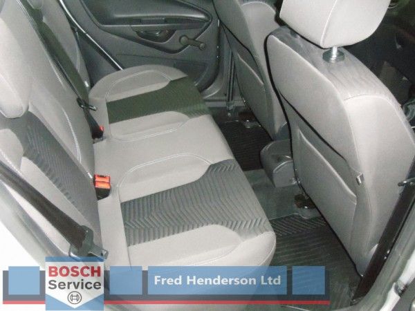 2013 Ford Fiesta 1.25 Zetec image 5