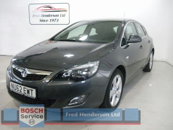 2012 Vauxhall Astra 1.6 i VVT 16v SRi image 2