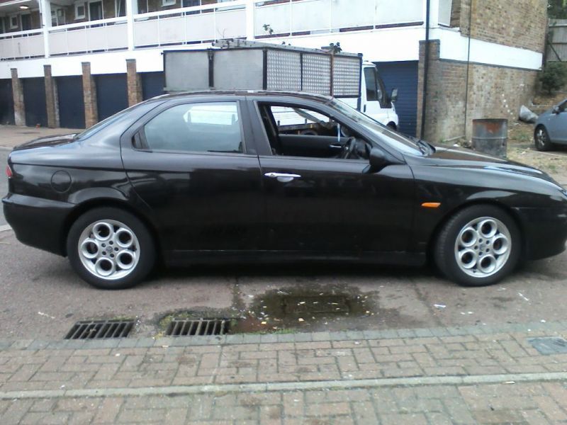 2001 Alfa Romeo 156 image 5