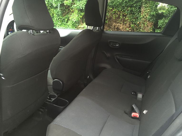 2012 Toyota Yaris 1.5 VVT-i image 5