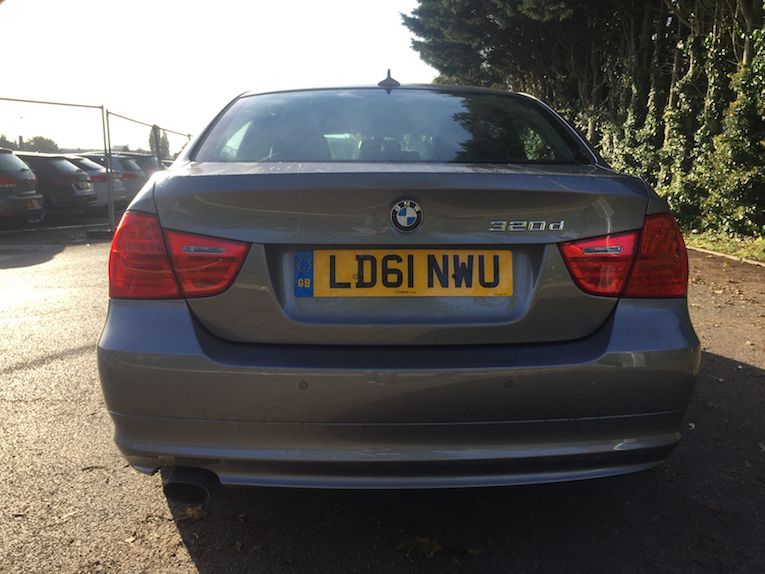 2011 BMW 3 SERIES 2.0 320d image 3