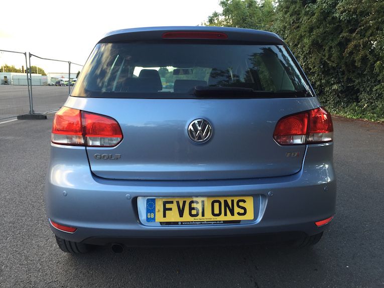 2011 Volkswagen Golf 1.6 TDI S image 3