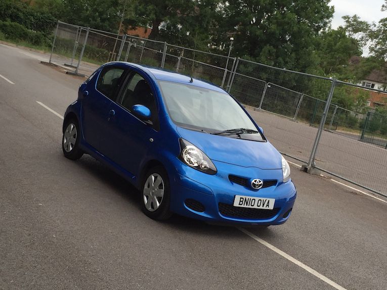 2010 Toyota Aygo 1.0 VVT-i image 1