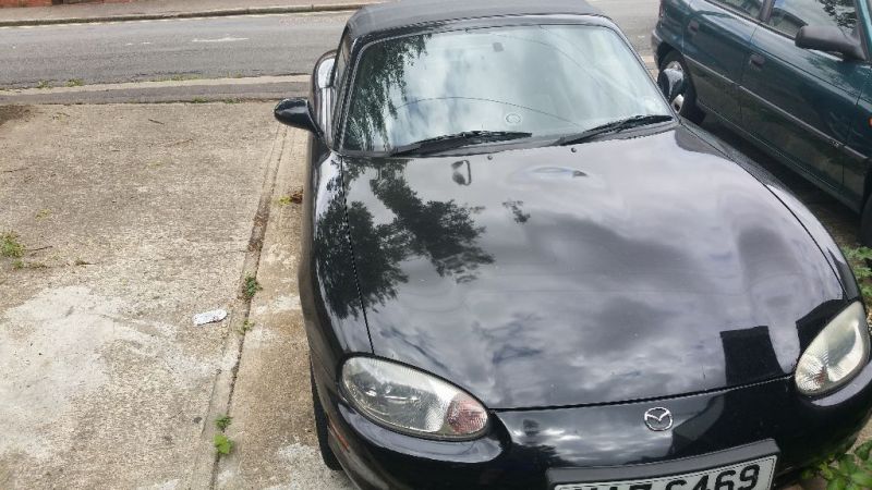 2001 Mazda Mx5 / Convertible image 2