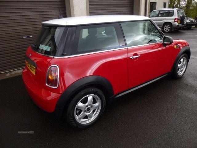 2010 MINI First 1.4 image 3