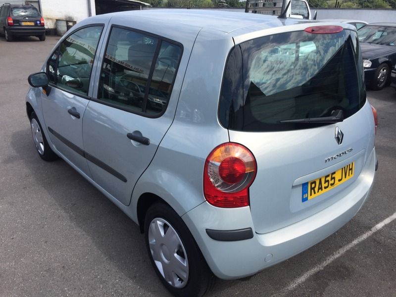 2005 Renault Modus image 2