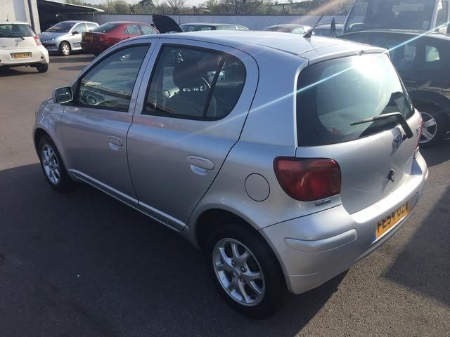 2004 Toyota Yaris T Spirit Vvt-i image 2