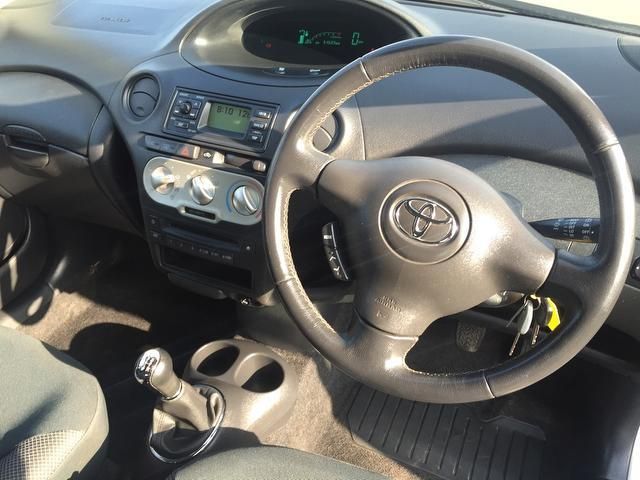 2004 Toyota Yaris T Spirit Vvt-i image 3