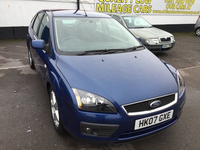 2007 Ford Focus Zetec image 1