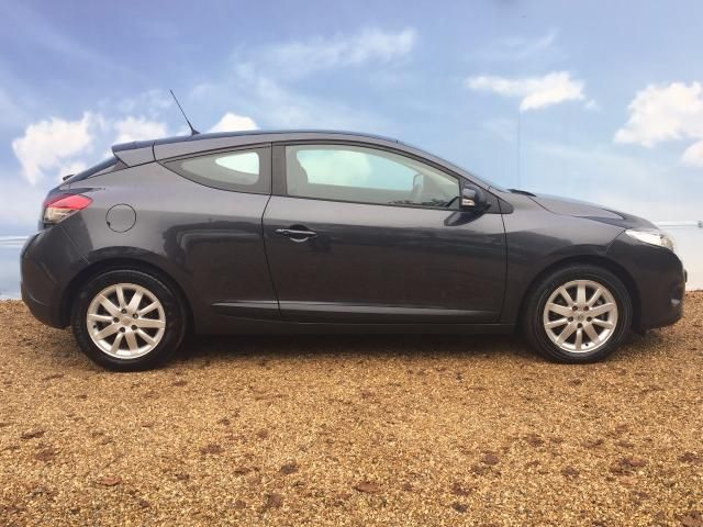 2009 RENAULT MEGANE 1.6 image 3