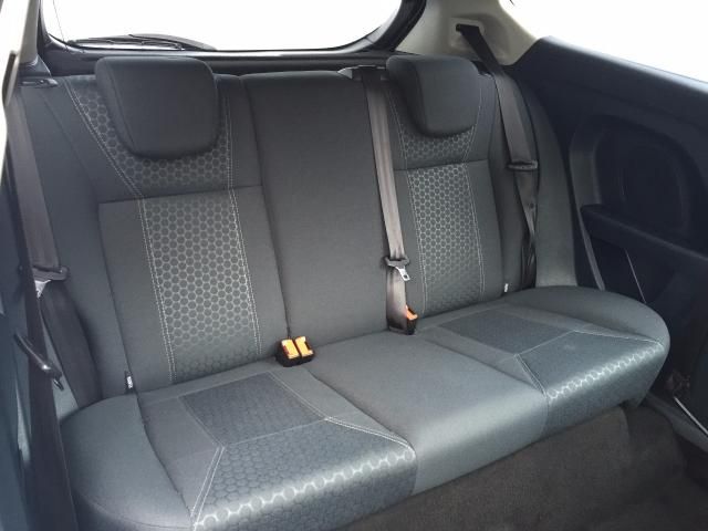 2010 FORD FIESTA 1.6 TITANIUM image 5