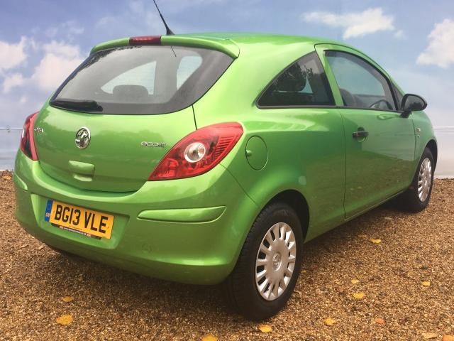 2013 VAUXHALL CORSA 1.0 S ECOFLEX image 2